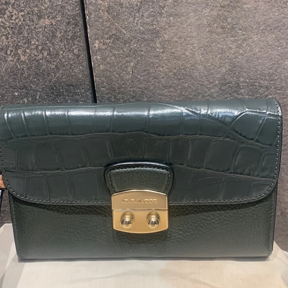 Authentic Coach Wristlet Sling Bag - Picture 2 of 7